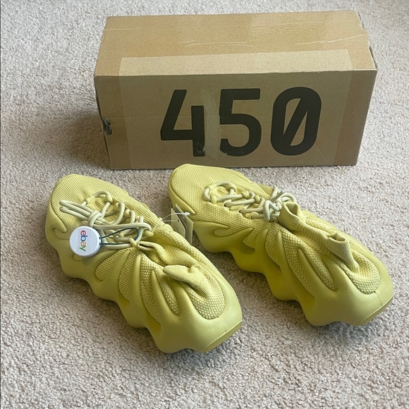 Yeezy 450 Sulfur Sneakers - Picture 4 of 9